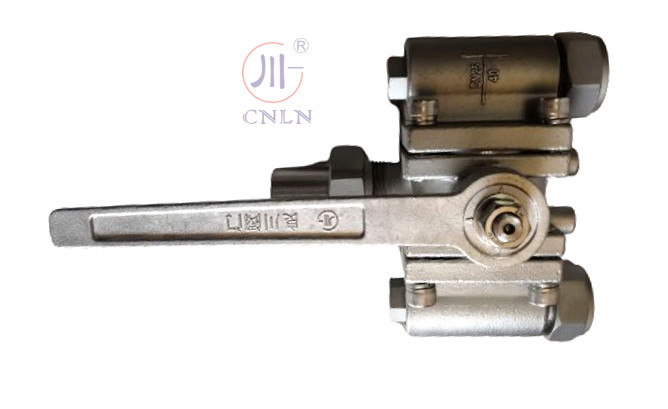 دریچه گلوله ای سه طرفه با دمای پایین DN25 فولاد ضد زنگ برای گاز مایع LNG / LOX / LN2 / LAR / LCO2
