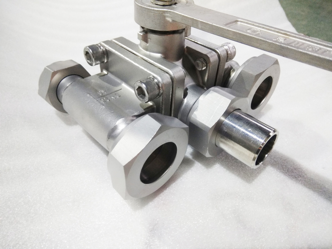 دریچه توپ کریوجنیک سه طرفه فولاد ضد زنگ DN25 برای LNG / LOX / گاز مایع