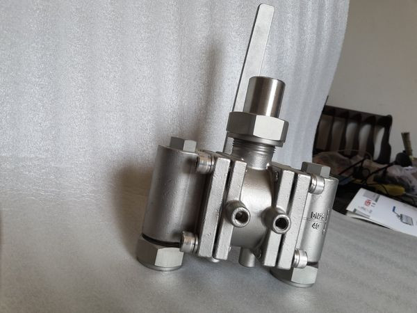 محدوده دمای دریچه ی گلوله ای کریوجنیک سه طرفه و پنج طرفه از -196°C تا 80°C برای گاز های مایع