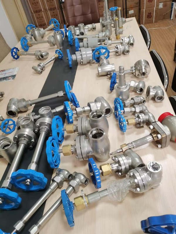 دریچه بازکن کریوجنیک فلنج برای مخزن گازهای مایع LNG LOX LIN LAR LCO2
